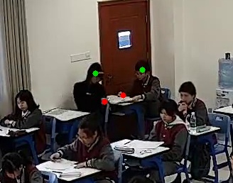 考场1事件关键帧，头部与手腕位置分别用绿点和红点标出